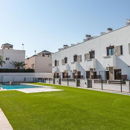 Bahia Homes Торевьиа Экстерьер фото