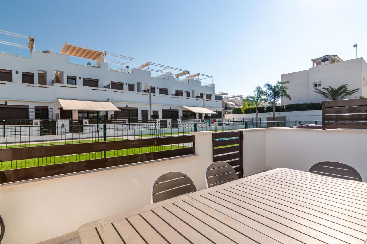 Bahia Homes Торевьиа Экстерьер фото