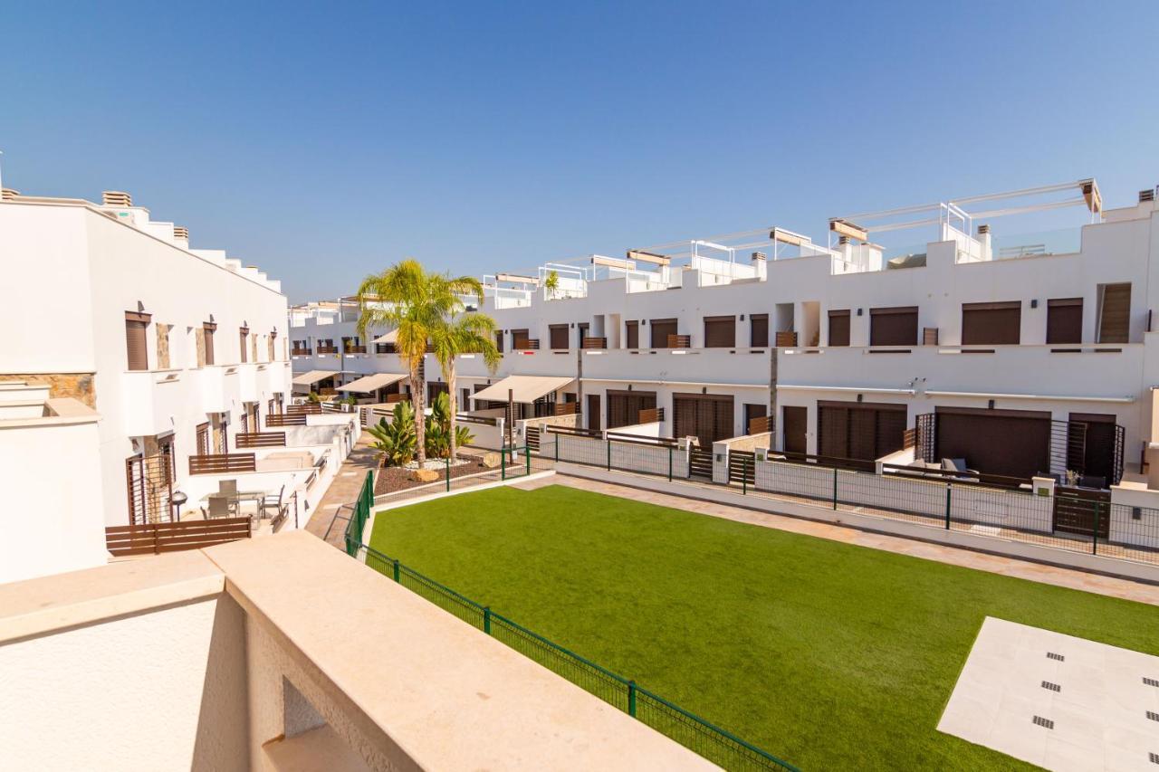 Bahia Homes Торевьиа Экстерьер фото