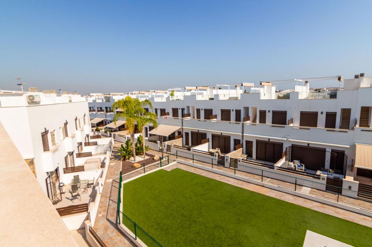 Bahia Homes Торевьиа Экстерьер фото